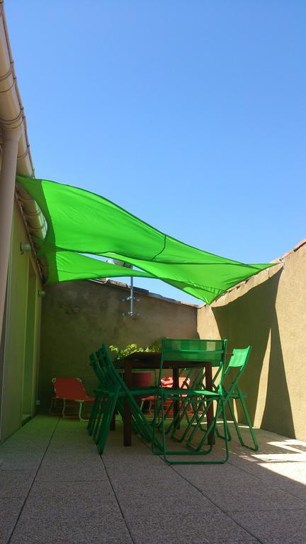 Auberge Gekko Ornaisons Habitación foto